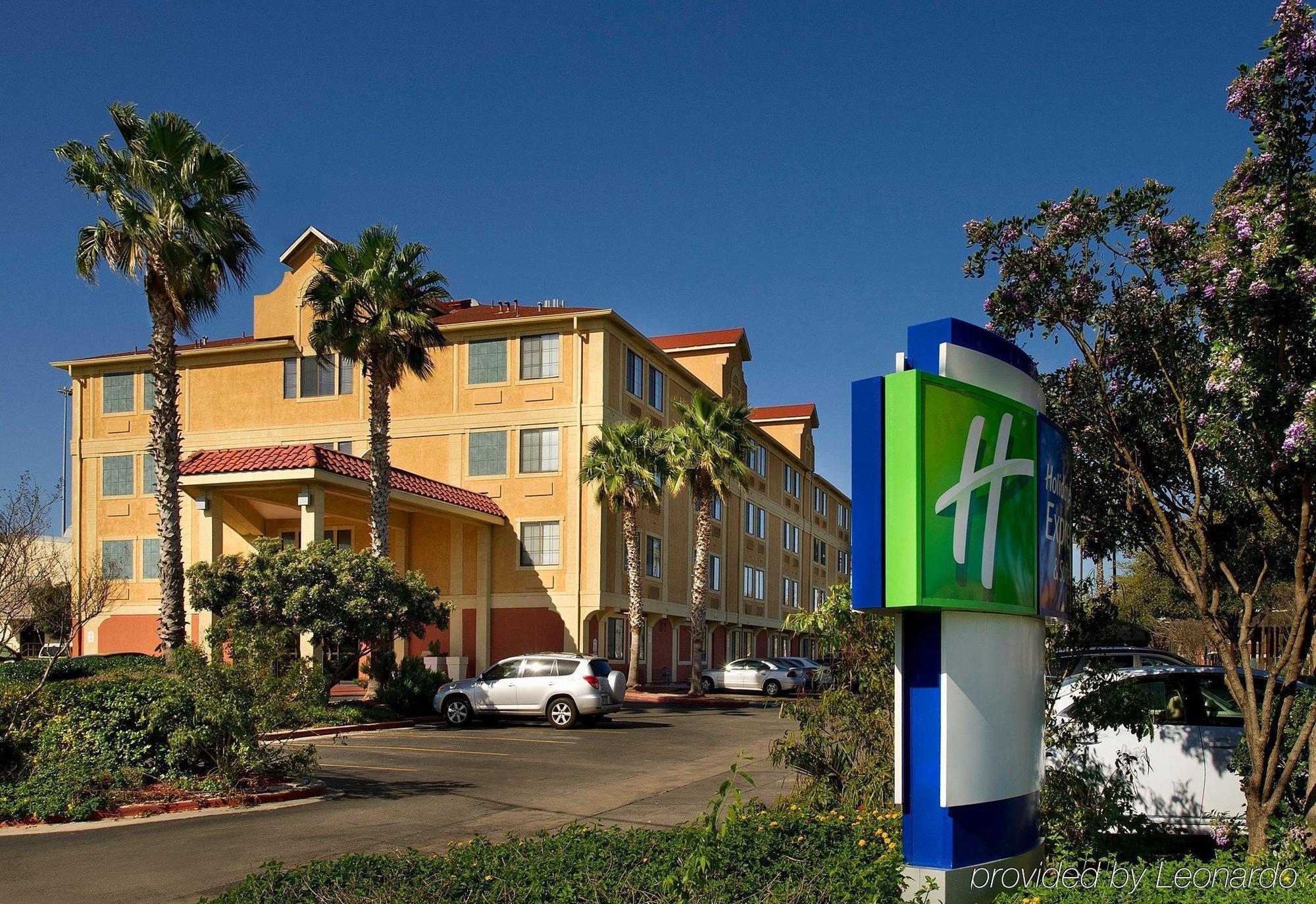 Holiday Inn Express & Suites San Antonio - Downtown Market Area By Ihg Luaran gambar