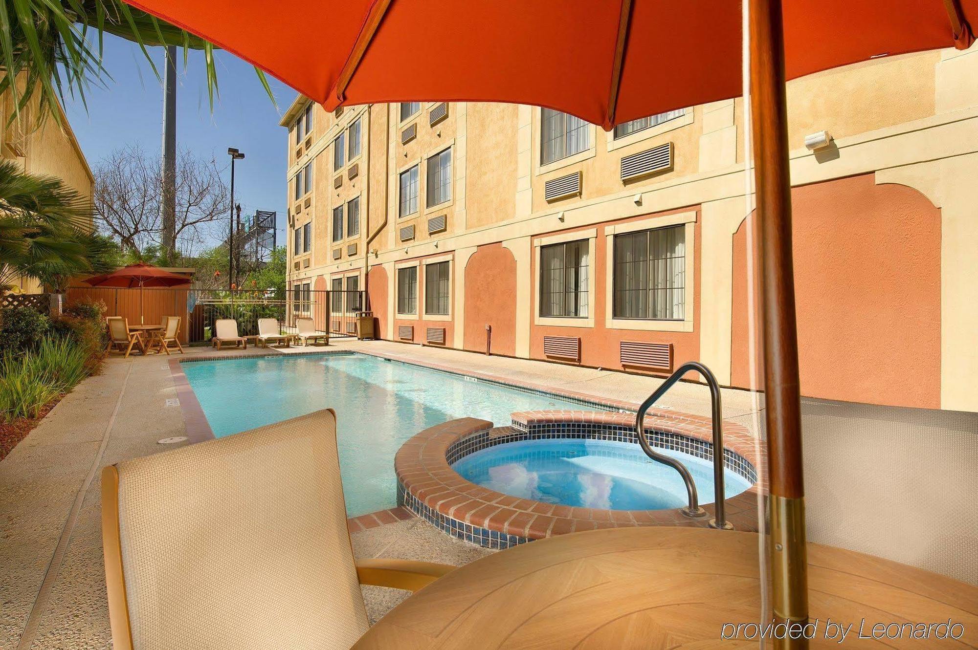 Holiday Inn Express & Suites San Antonio - Downtown Market Area By Ihg Luaran gambar