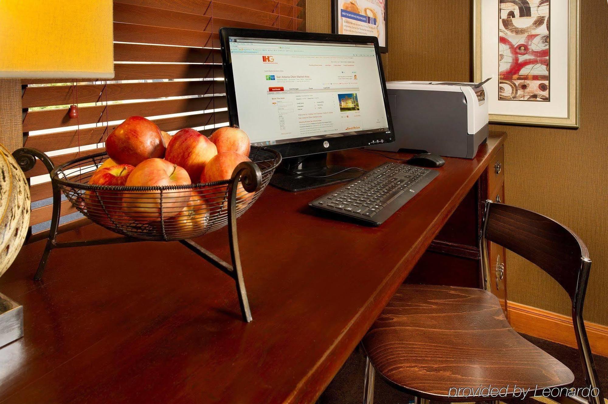 Holiday Inn Express & Suites San Antonio - Downtown Market Area By Ihg Luaran gambar